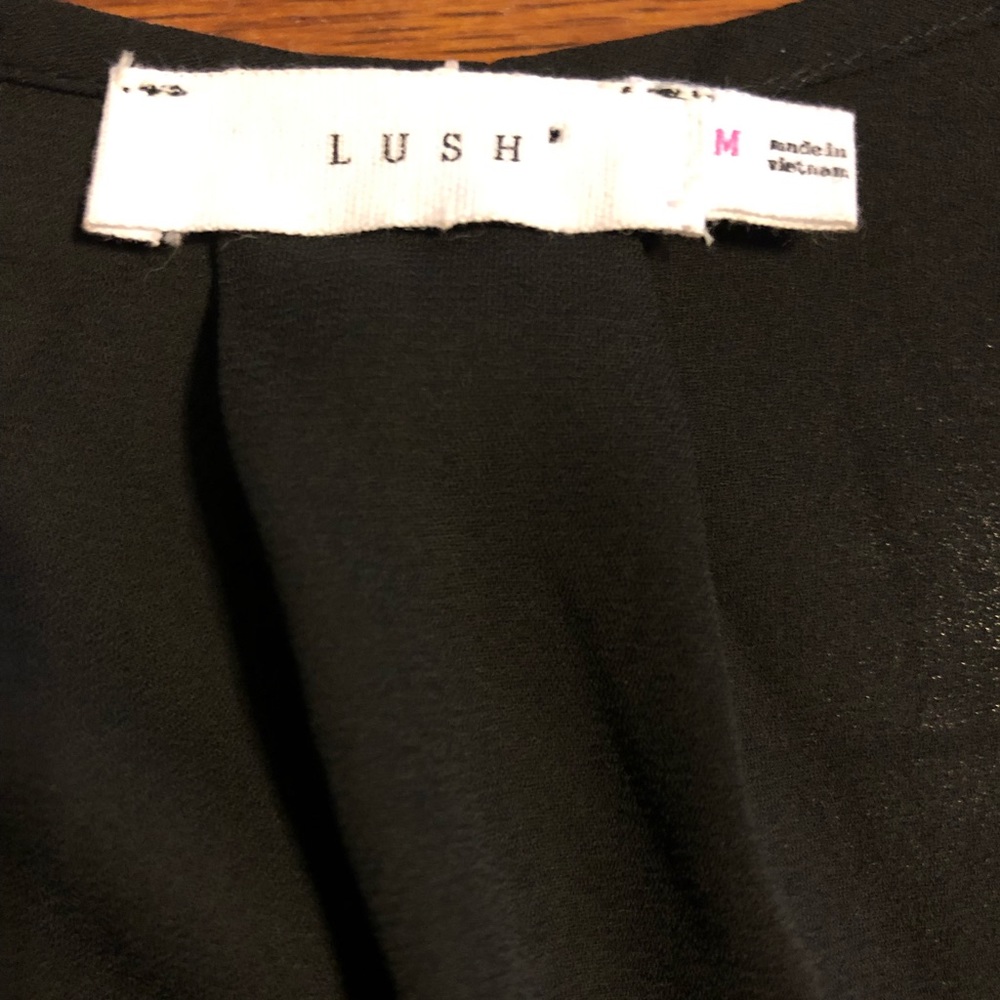 Lush Top - Picture 5 of 7